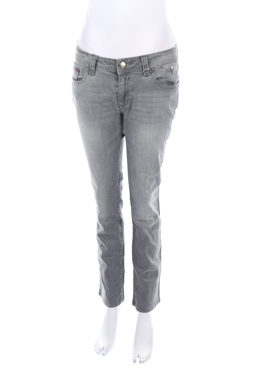 Hilfiger Denim - Used Look Straight Cut Jeans mit Logo-Stickerei - W29