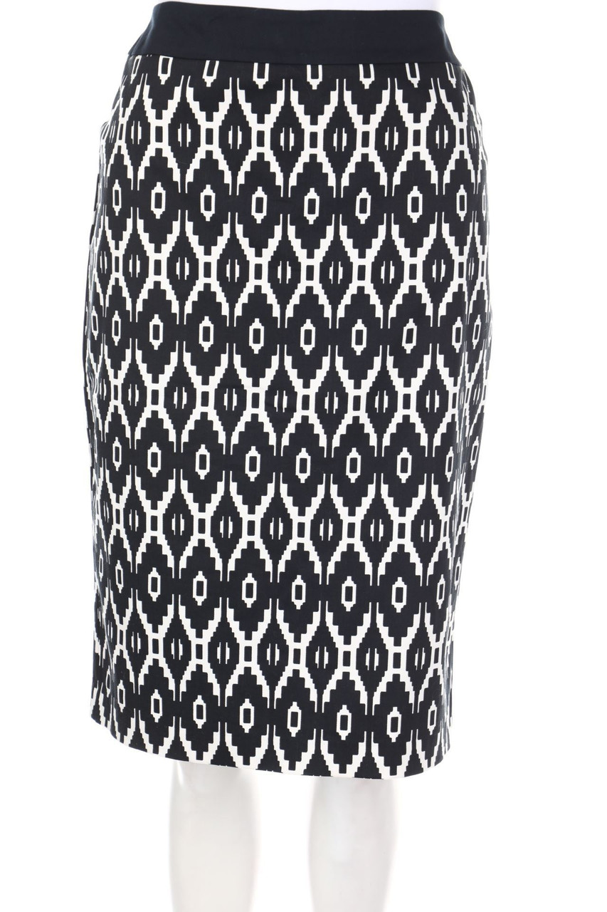 M&S - Two Tone-Skirt with Print with Slit - D 38