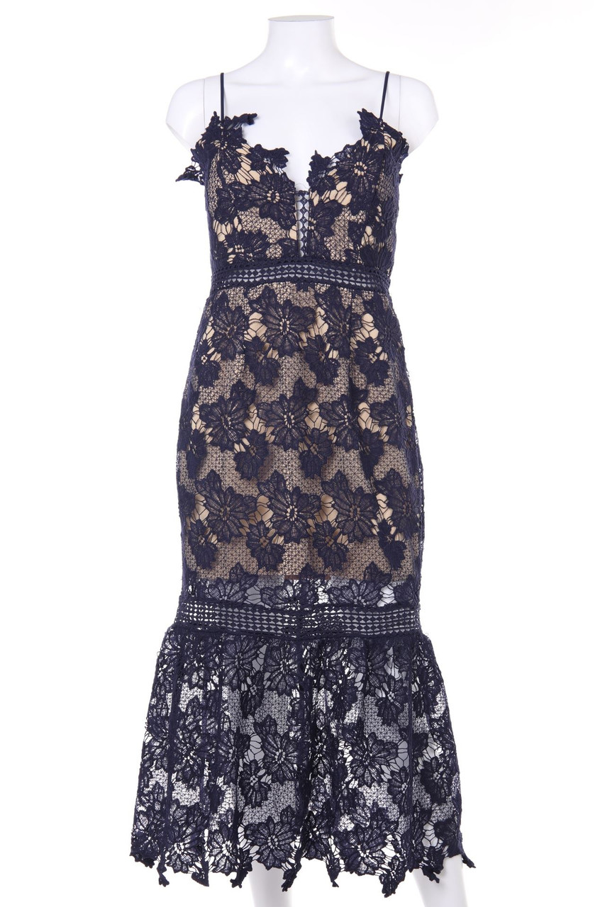 LOVE TRIANGLE - Lace-Lace Dress - D 40-42