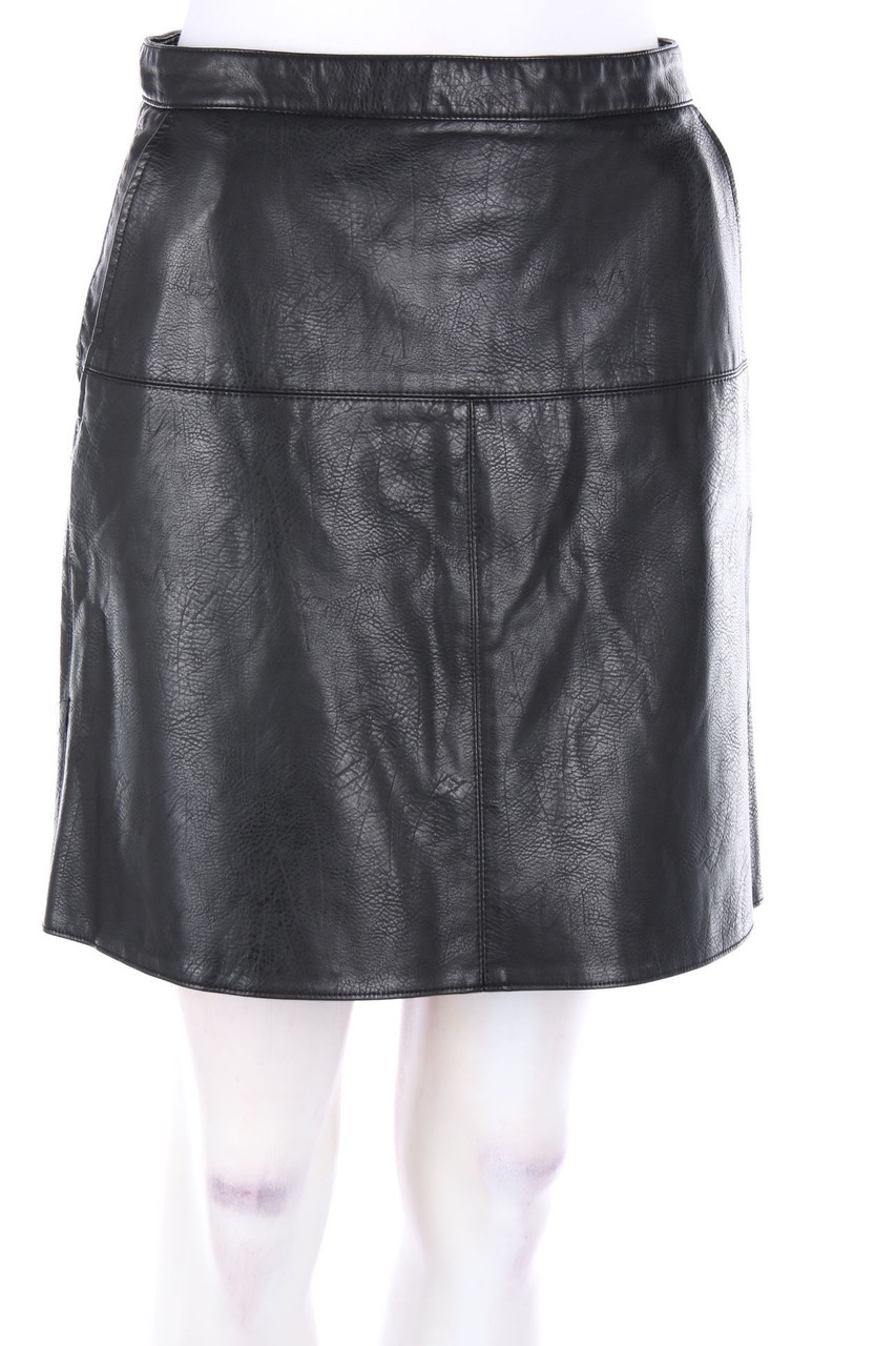 ZARA - Faux Leather-Mini-Rock - S