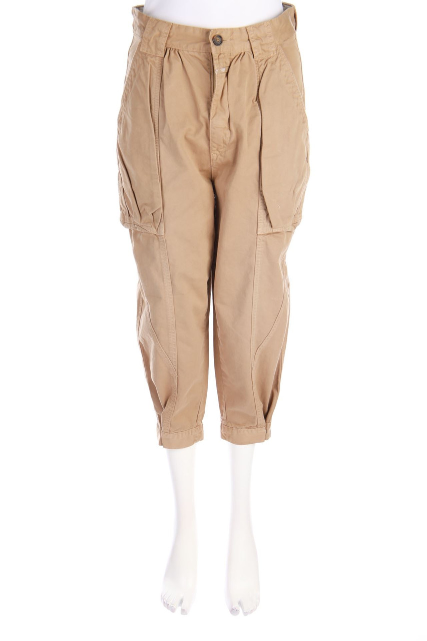 CLOSED - Cargo-Hose - D 42