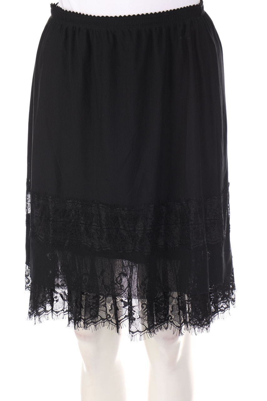SECONDHAND - Skirt with Lace Insert - D 40