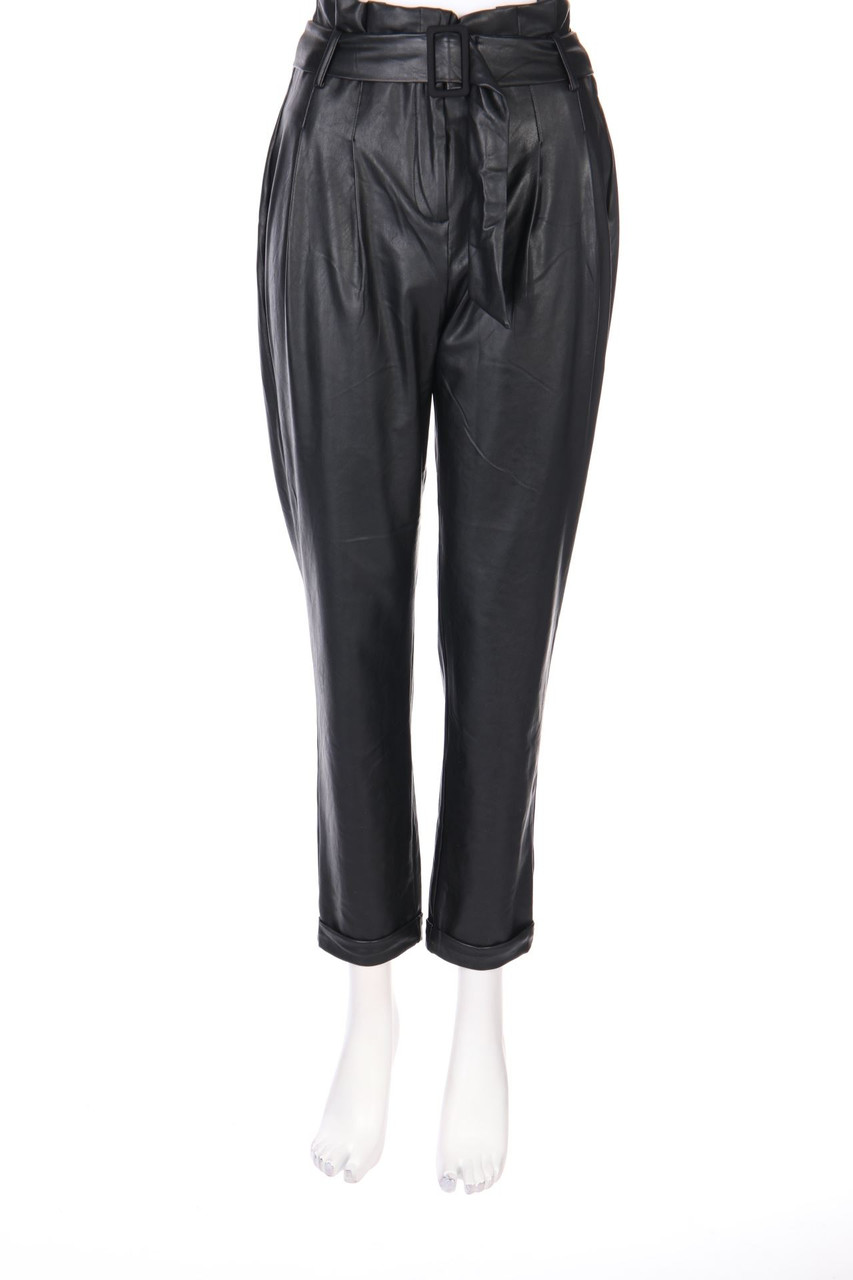 ONE MORE STORY - Faux Leather-Hose mit Gürtel - D 36