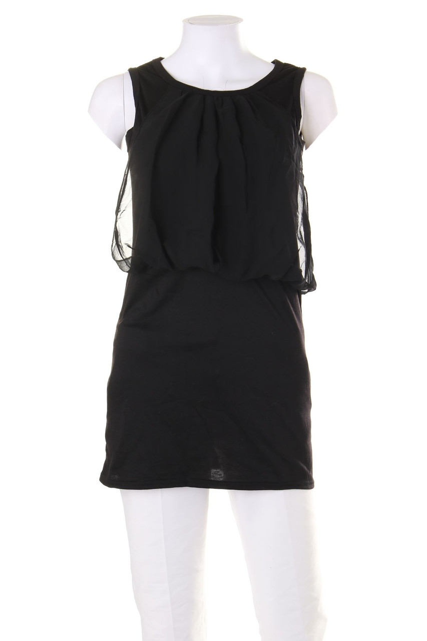 No Label - Top with Ruffles - M