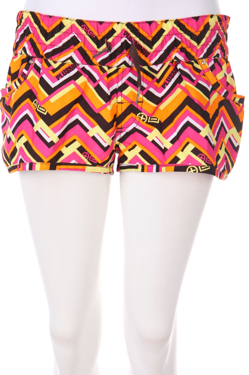 PLUSMINUS - Shorts with Print - L