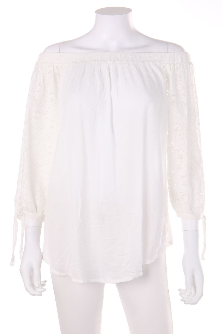 No Label - Off-the-shoulder blouse with Lace Insert - D 42