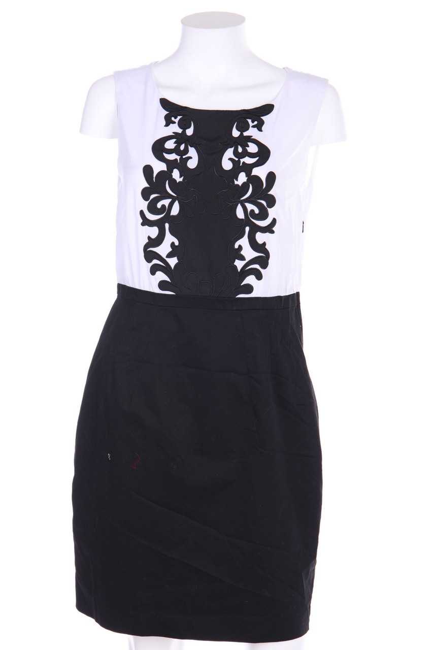 H&M - Kleid mit Stickereien - D 40