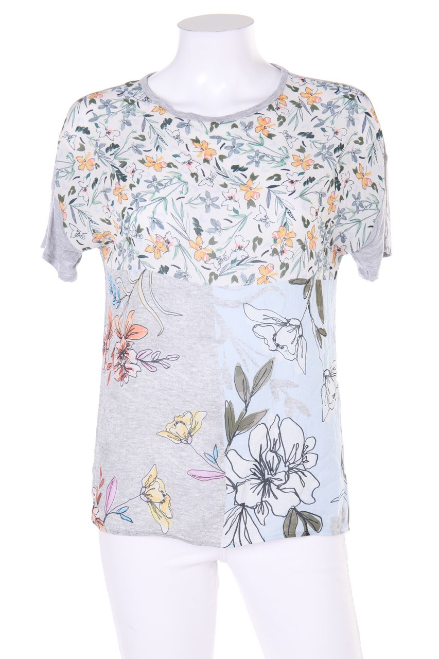 Stradivarius - Oversize-Shortsleeve-Shirt with floral print - S