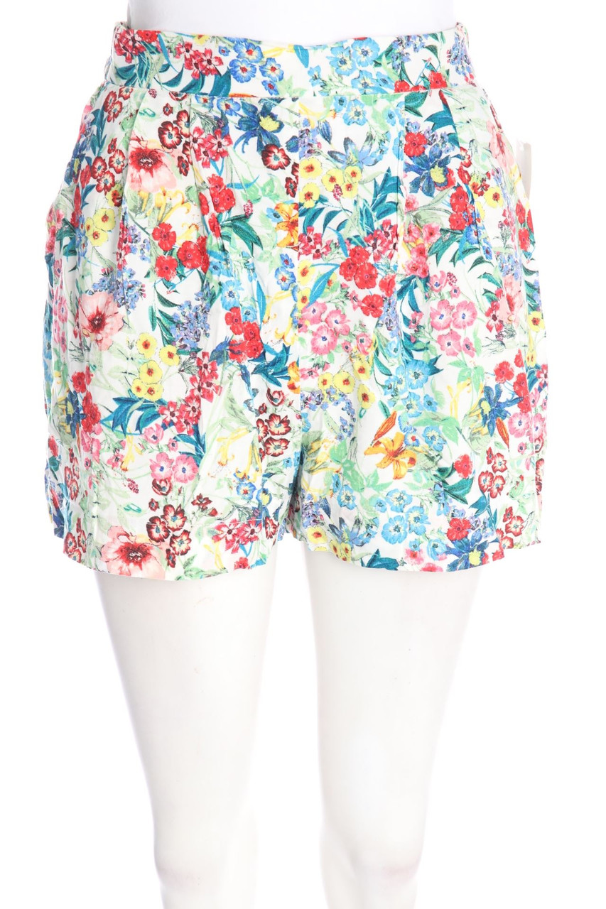 H&M - High Waist-Shorts mit Blumen-Print - D 34
