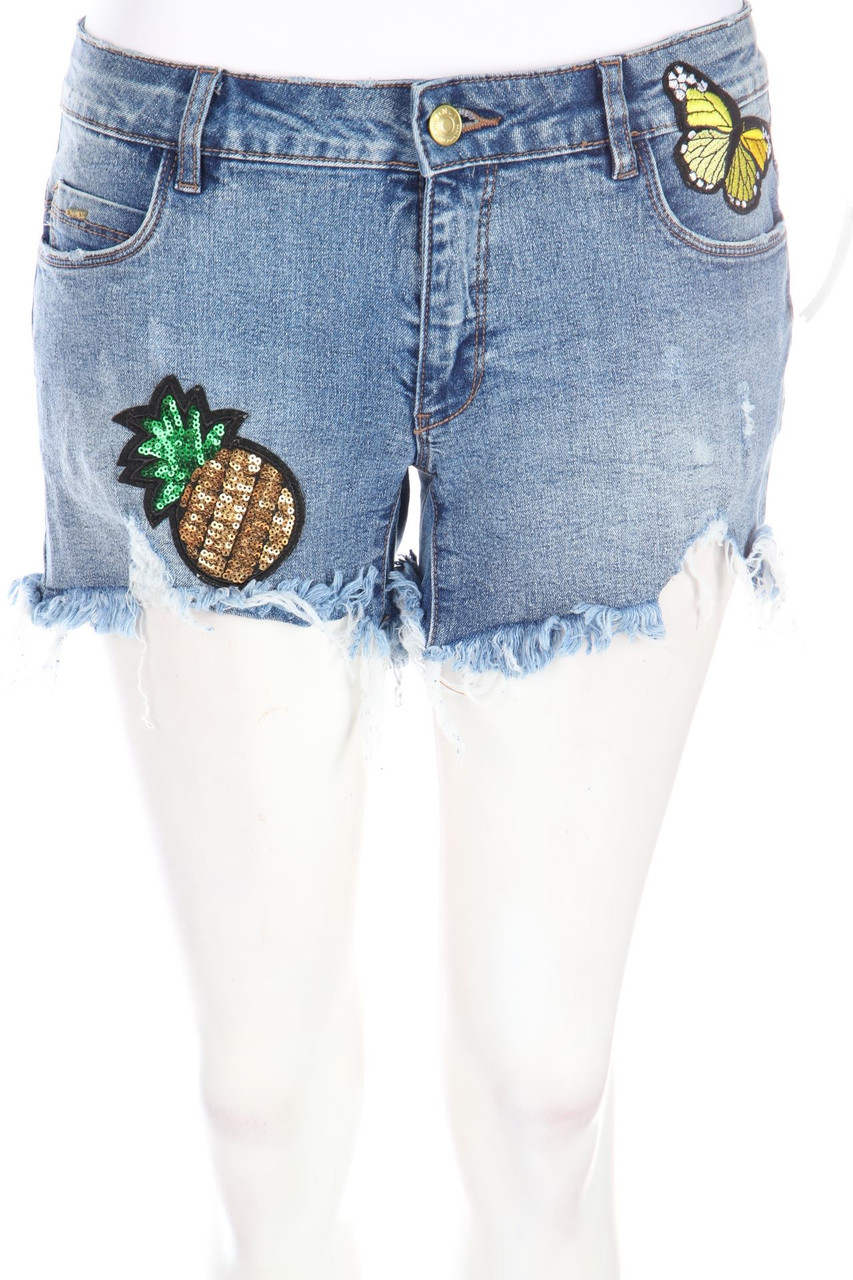 ONLY - Destroyed Jeans-Shorts mit Applikationen - W29