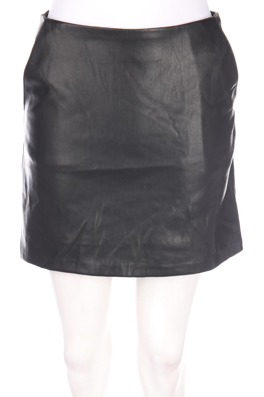 PULL&BEAR - Faux Leather-Mini-Rock - M