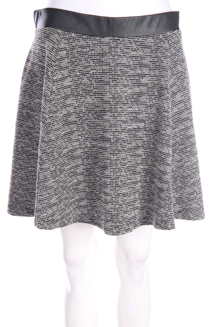 H&M DIVIDED - Minirock mit Kunstleder-Details - M