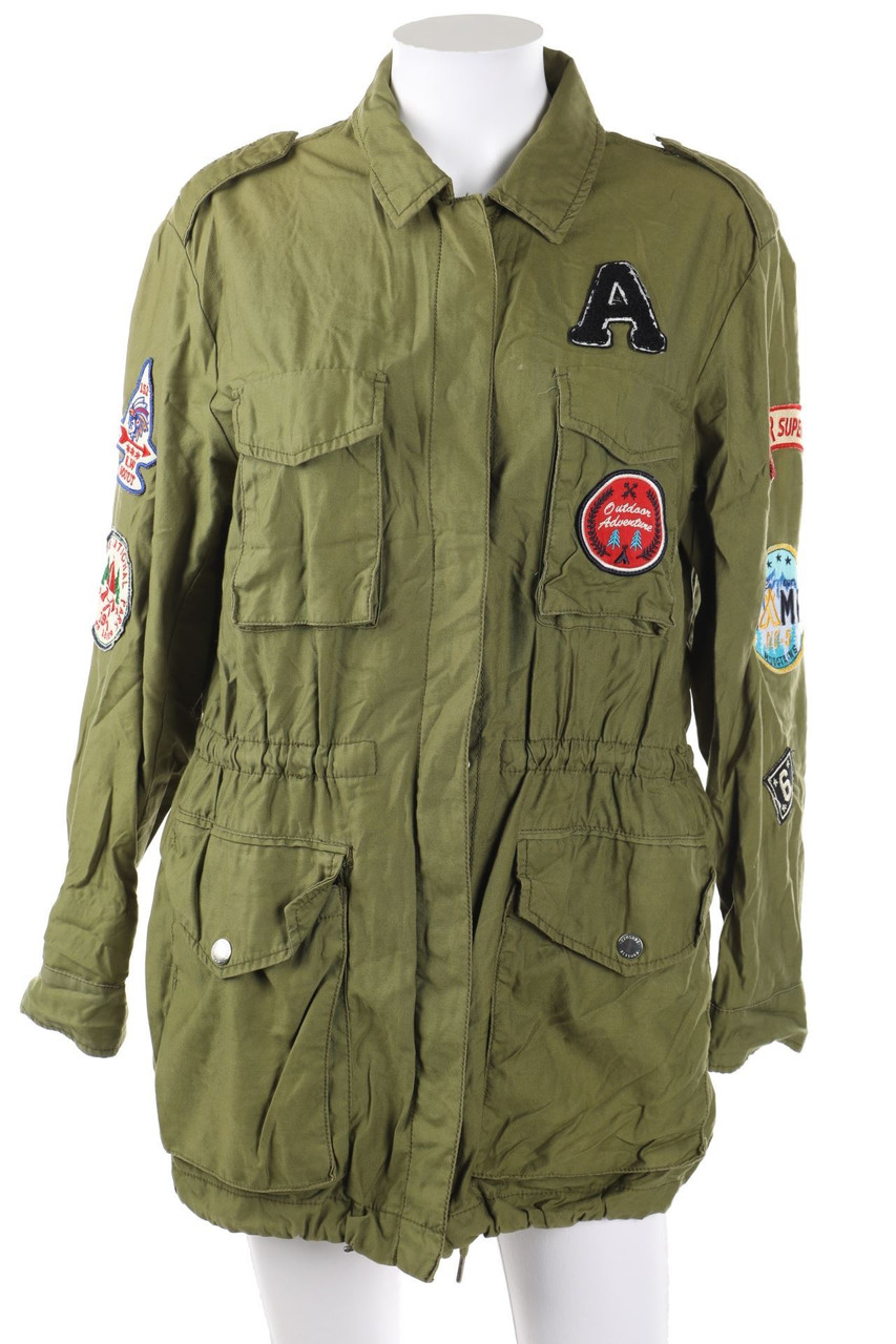 Bershka - Jacke mit Applikationen - M