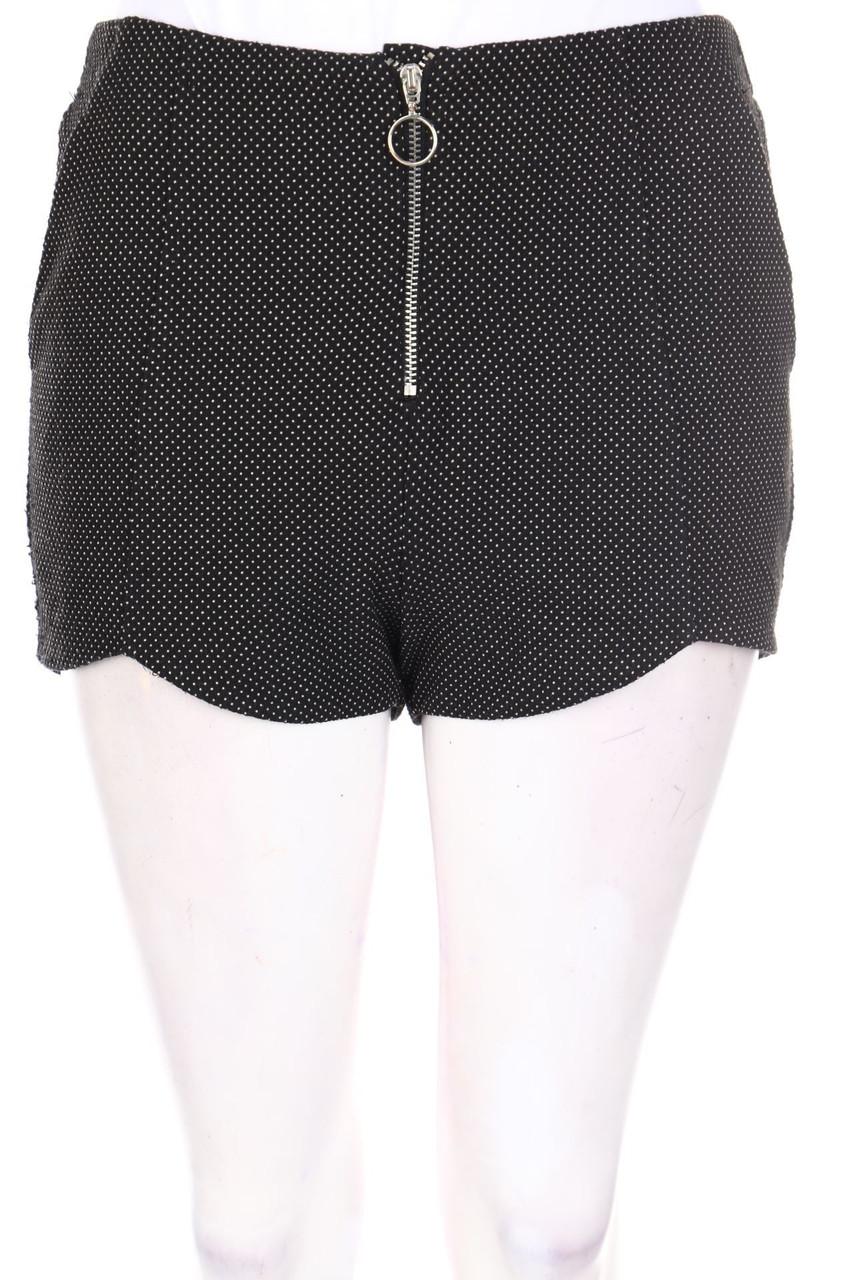 Bershka - Shorts with Small Dots - D 34