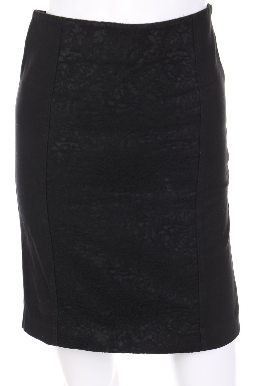 ZARA W&B - Skirt with Lace Insert - M