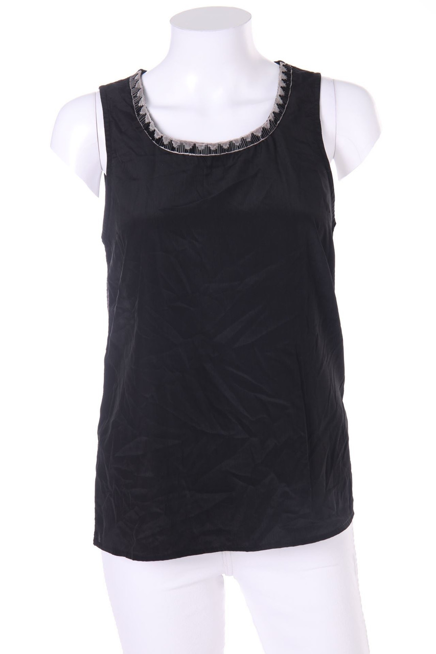 ONLY - Blusentop mit Schmuckstein-Applikation - S