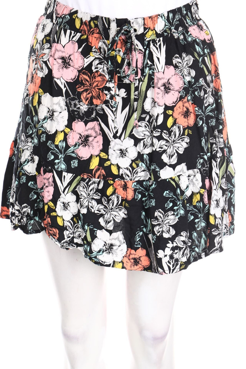Stradivarius - Skirt with floral print - M