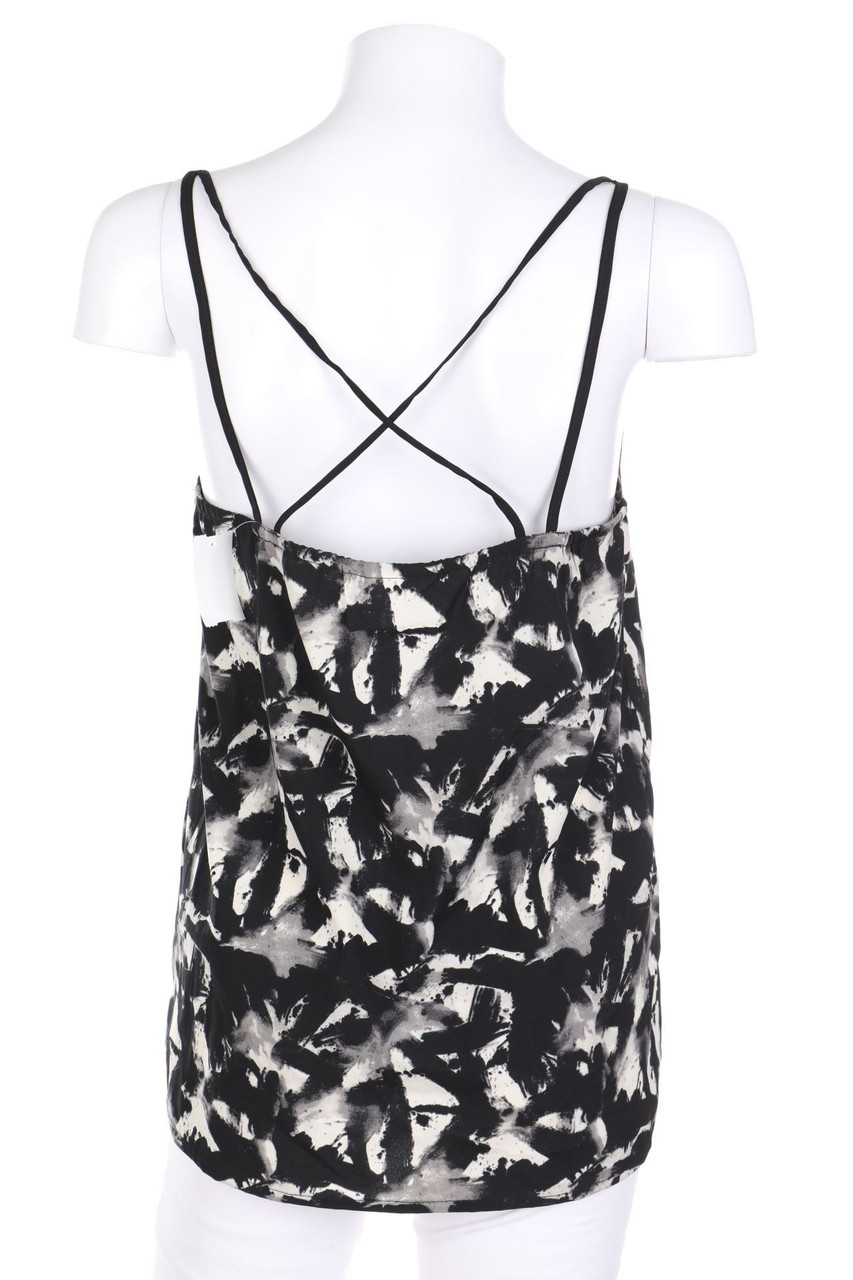 No Label - Top with Print - D 36