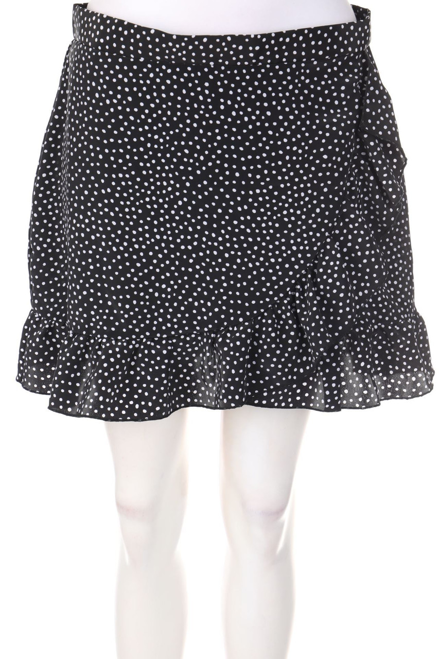 PRETTYLITTLETHING - Minirock mit Pünktchen - D 36