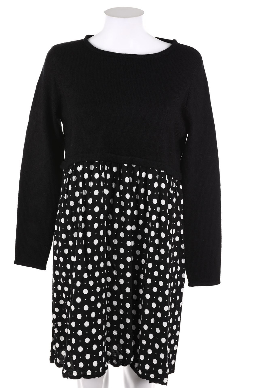 R edition. - Dress with Dots - D 32