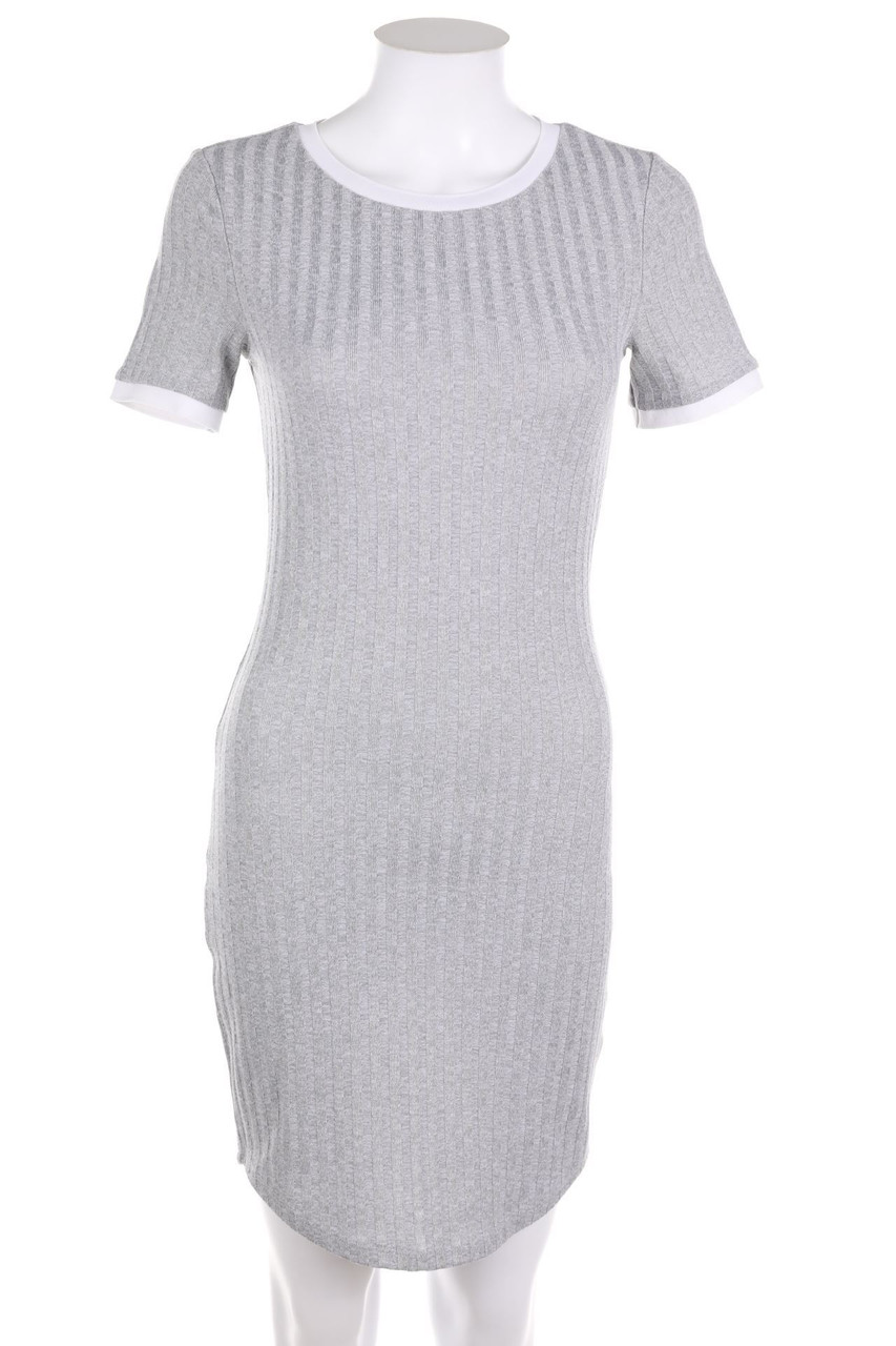 H&M DIVIDED - Basic-Strickkleid - D 36