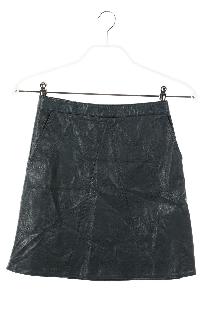 ZARA - faux leather mini-skirt with Patch Pockets - XS
