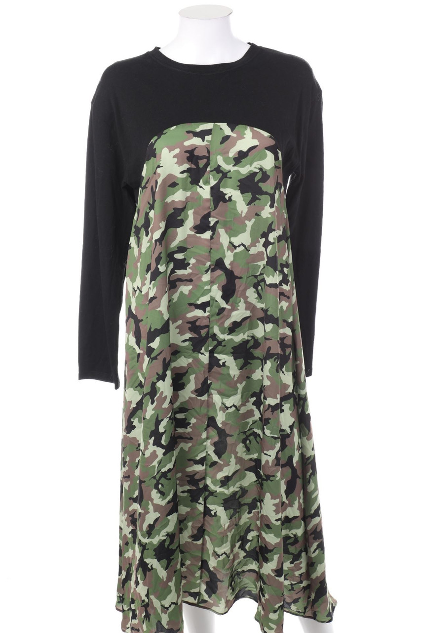 ZARA - Maxi Dress with Camouflage-Print - M