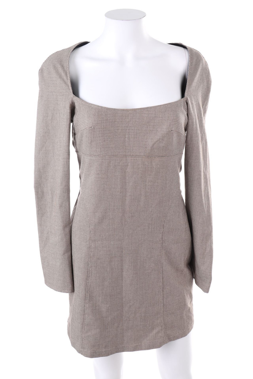 ZARA - Dress with Deep Plunge Neckline - M