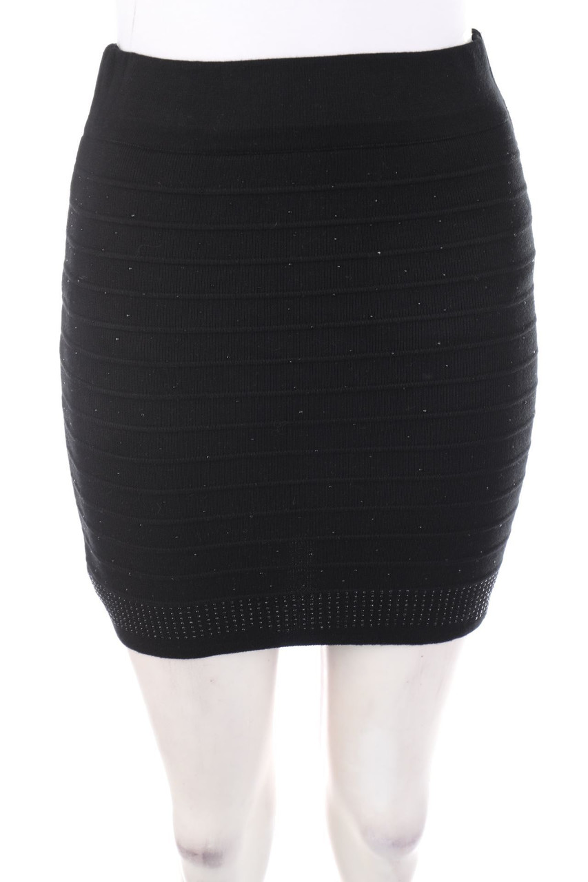 SECONDHAND - Knitted Mini Skirt with Rhinestones - D 34