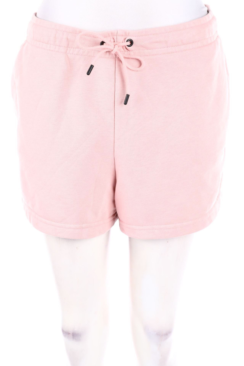 NIKE - Sport Shorts with Logo-Stitching - L