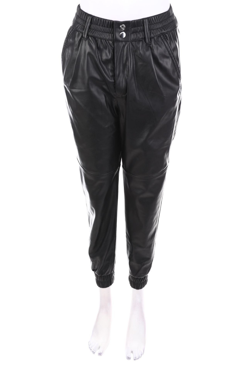 Bershka - Faux Leather Pants - M