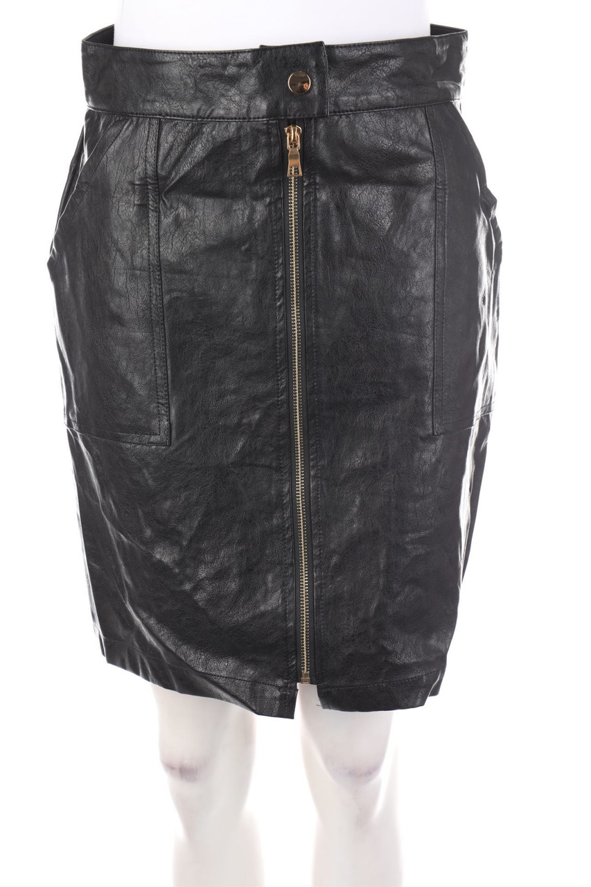 WOMEN ONLY - faux leather mini-skirt with Patch Pockets - D 38
