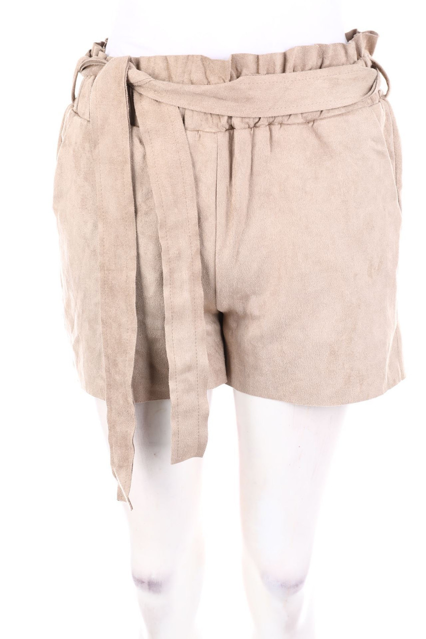AMERICANDREAMS - High Waist-Faux Leather Shorts - XS
