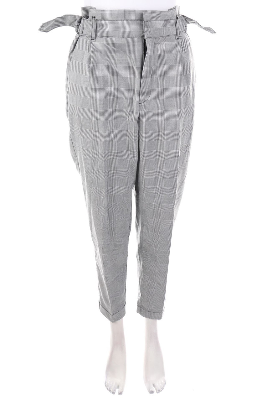 TALLY WEiJL - Brit Style-Paperbag Pants with Applications - D 34