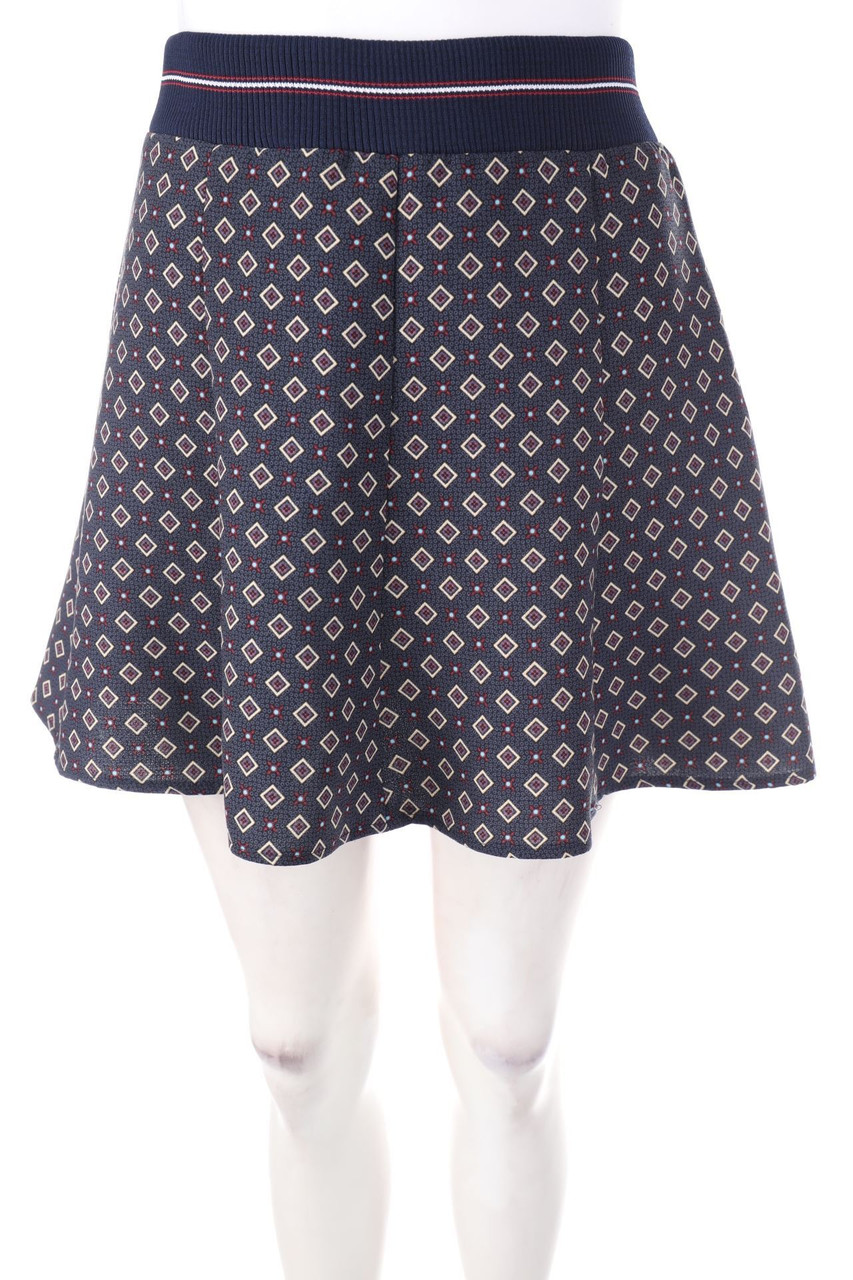 ZARA TRF - Skirt with Print - M