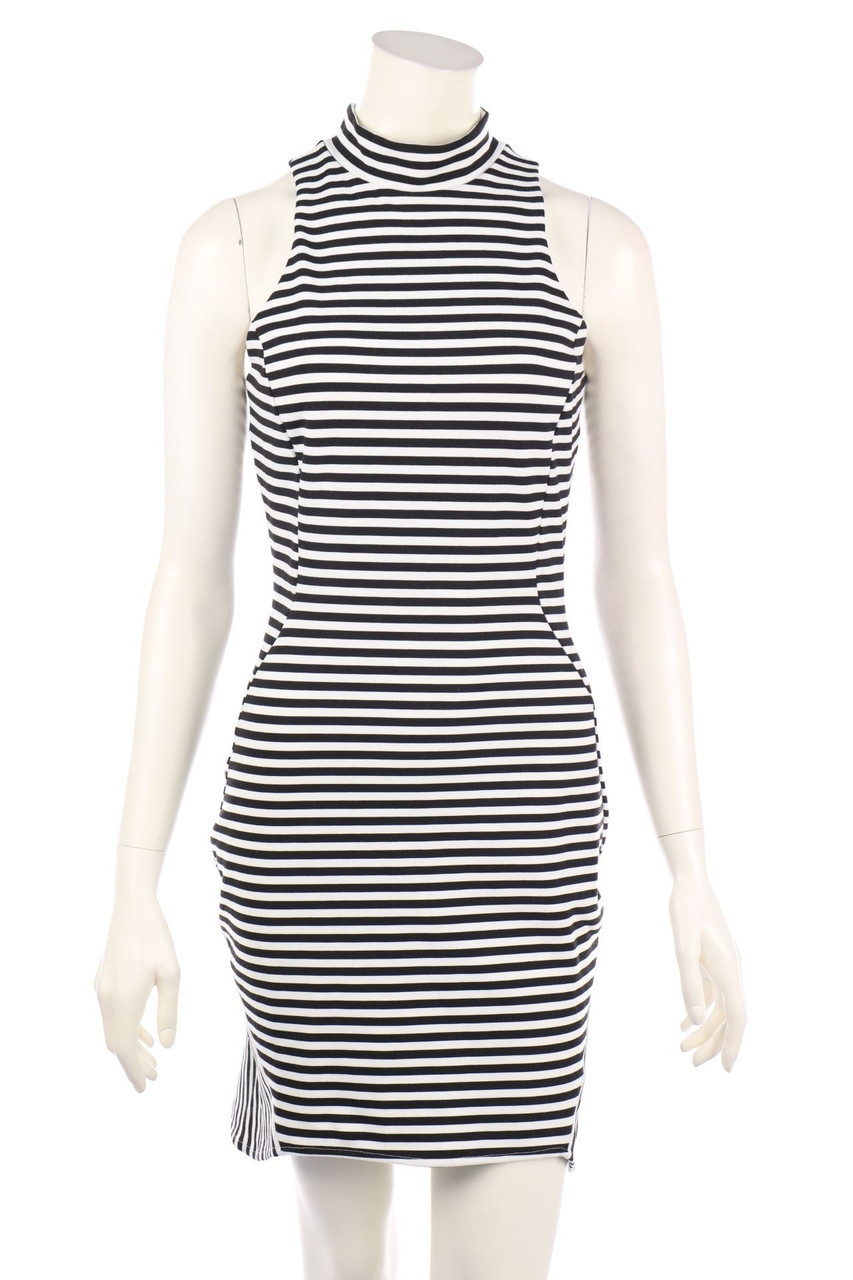 RUBY SEES ALL - Jersey-Dress with Volants - D 34