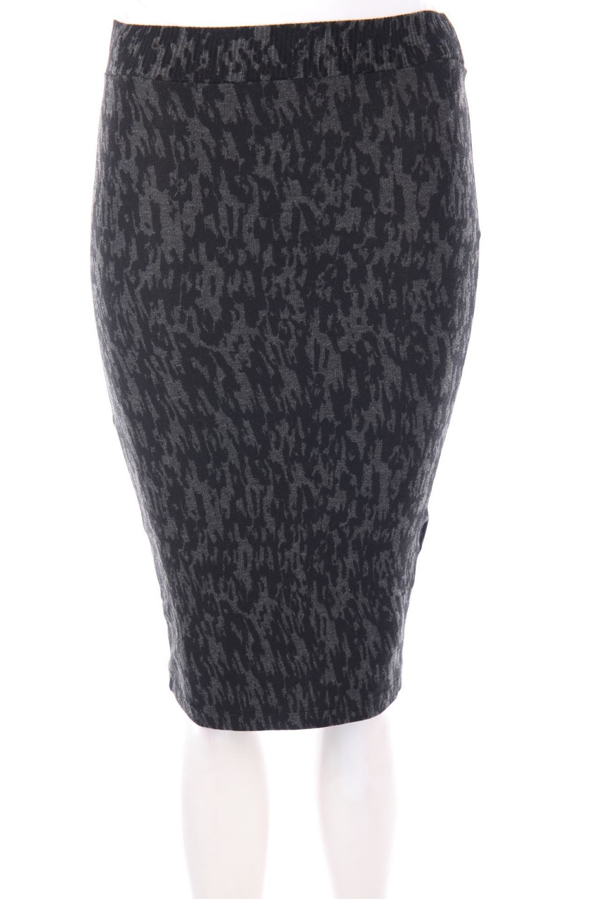 ZARA TRF - Pencil Skirt with Pattern - S