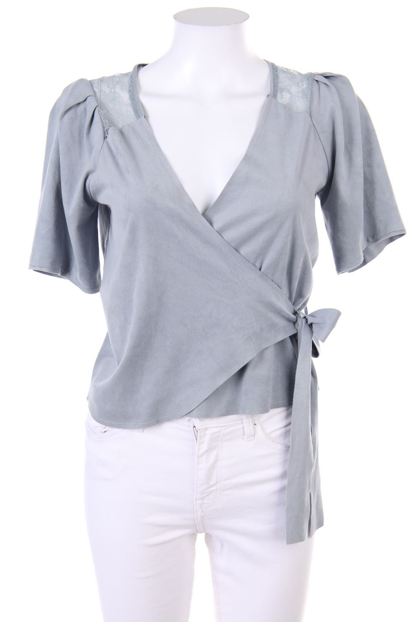 ZARA - Faux Leather-Wickel-Bluse mit Spitze - XS