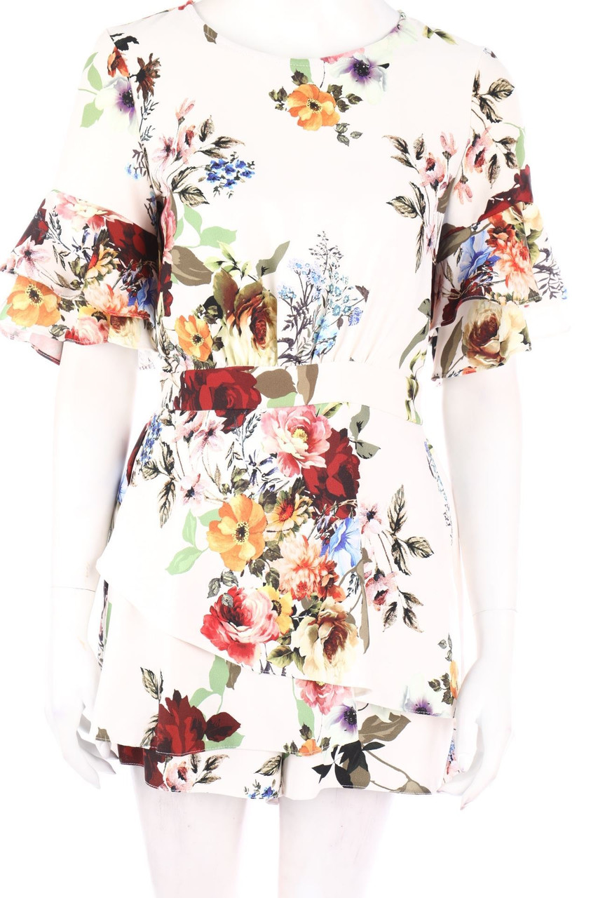 RIVER ISLAND - Volants-Playsuit mit tiefem Rückenausschnitt - D 36