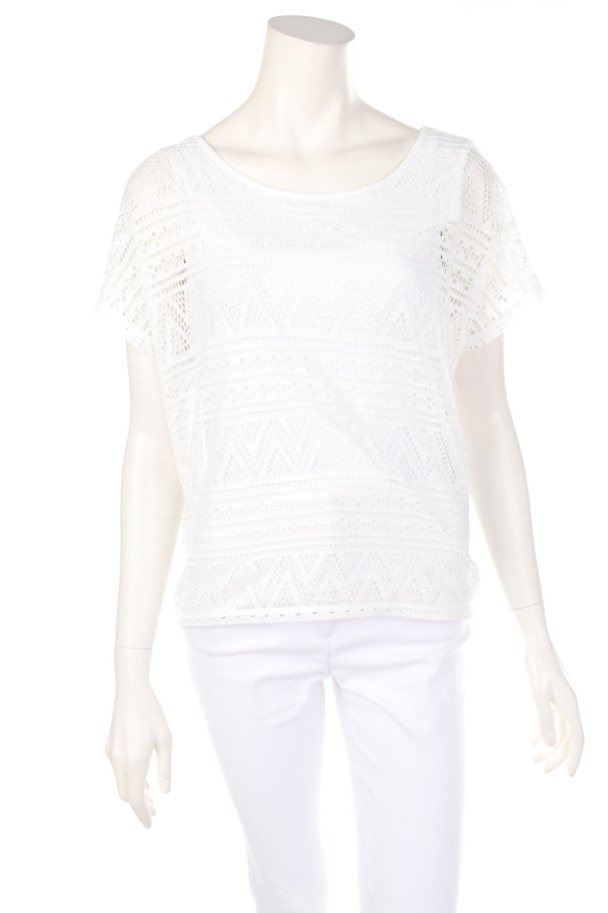 comma - Oversize-T-Shirt mit überschnittener Schulter - D 34