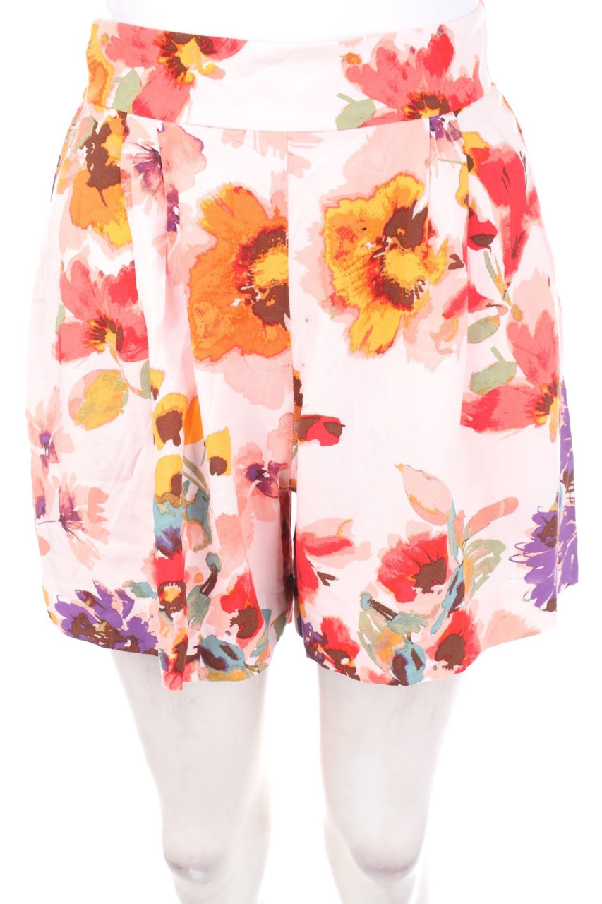 H&M - Shorts mit Blumen-Print - D 34