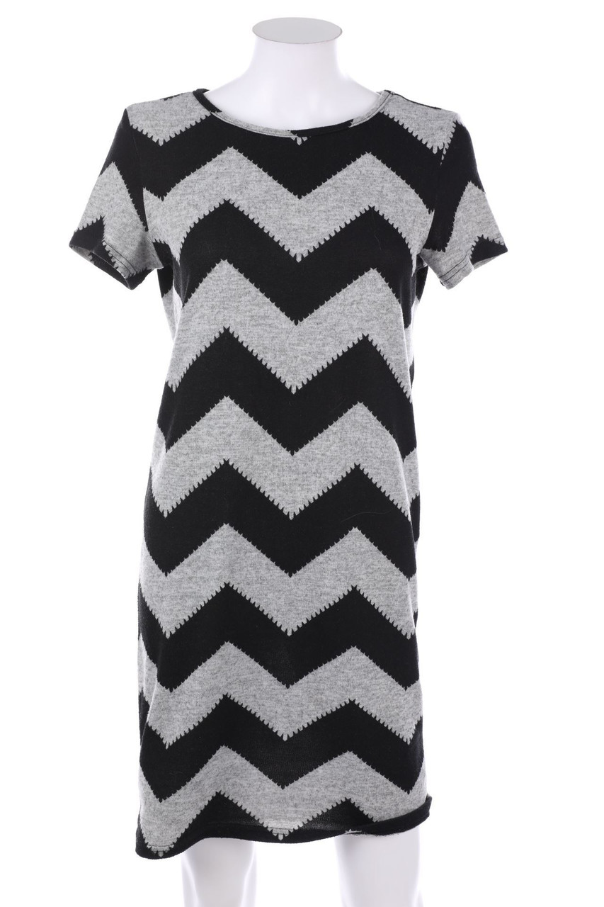 ONLY ONE - Knit Dress with Zig Zag Pattern - S