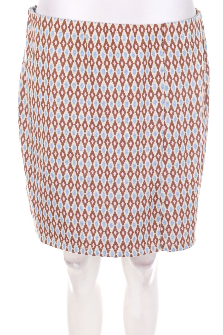 No Label - Skirt with Geo Pattern - L
