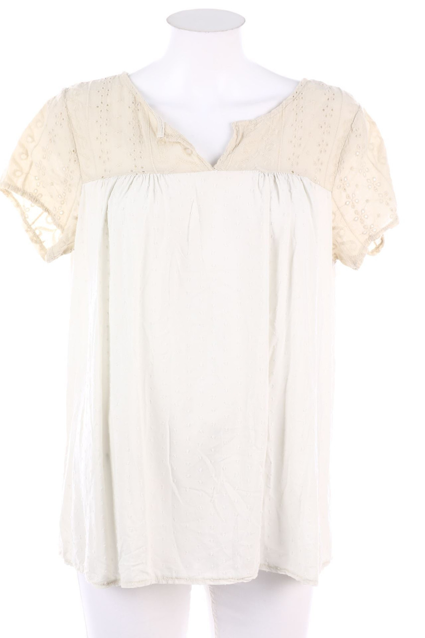 No Label - Shortsleeve Blouse with Eyelet Lace - D 38