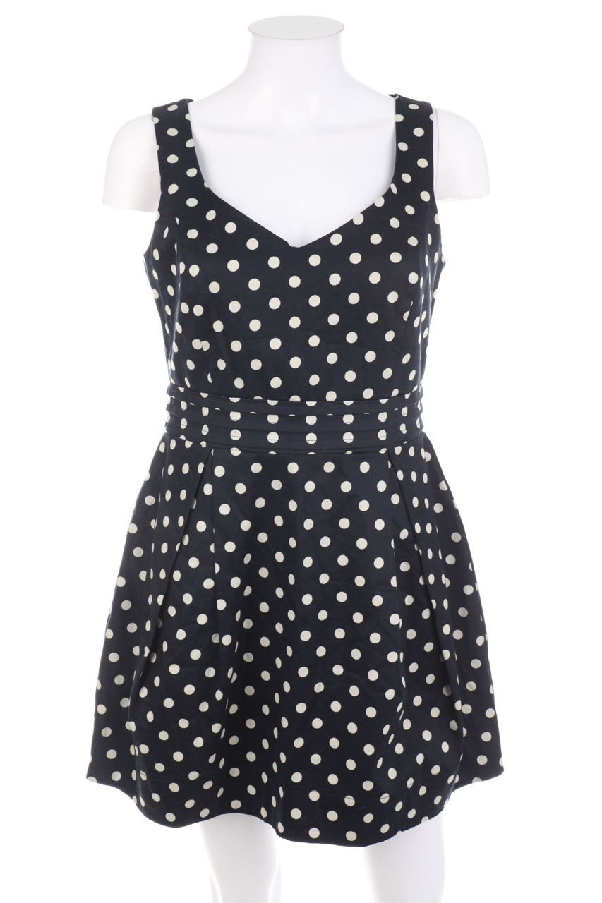 NEW LOOK - Minikleid mit Cut-out - D 38