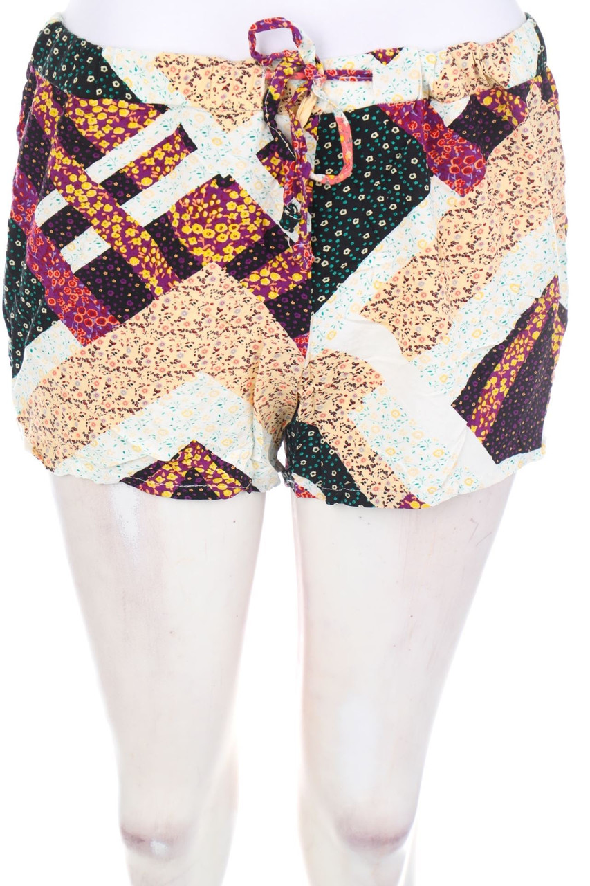 esmara - Hotpants im Patchwork-Stil - D 42