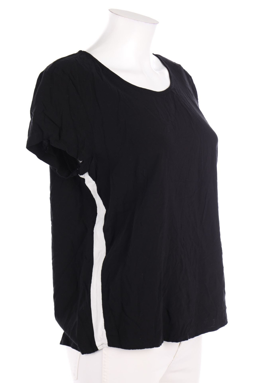 No Label - Shortsleeve Blouse with Braid Stripes - D 44