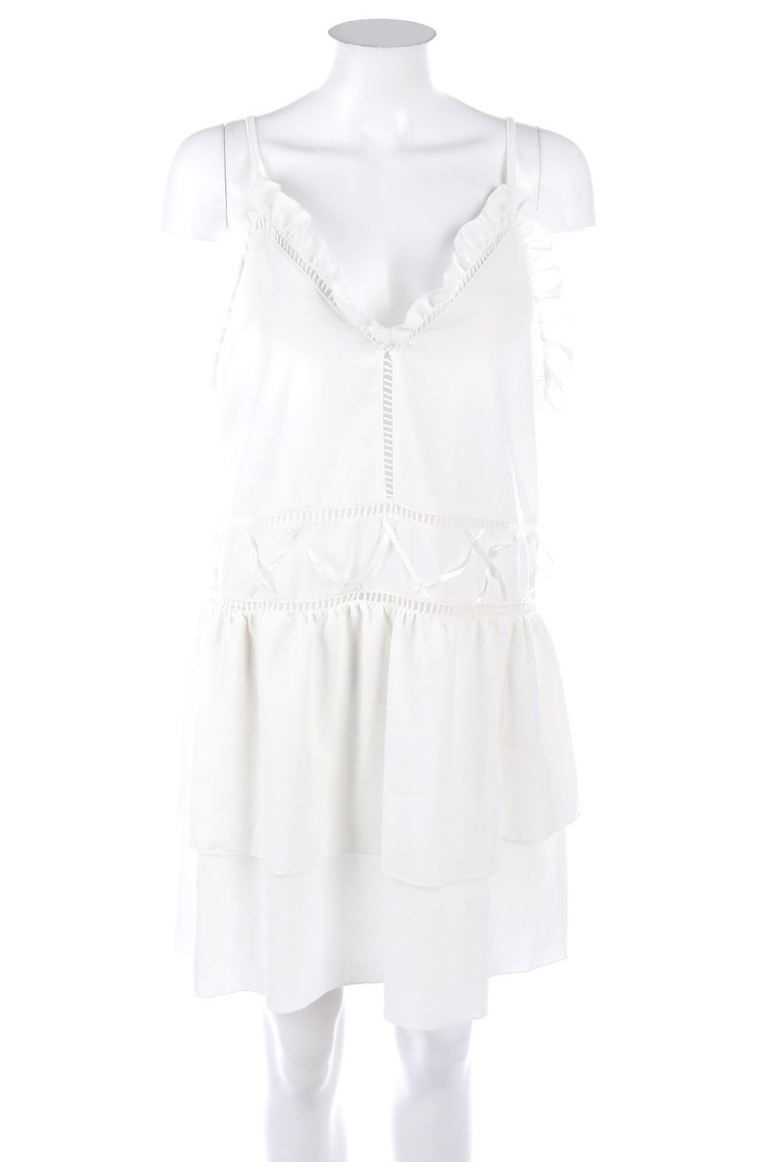 PRETTYLITTLETHING - Kleid mit Rüschen im Boho-Stil - D 38