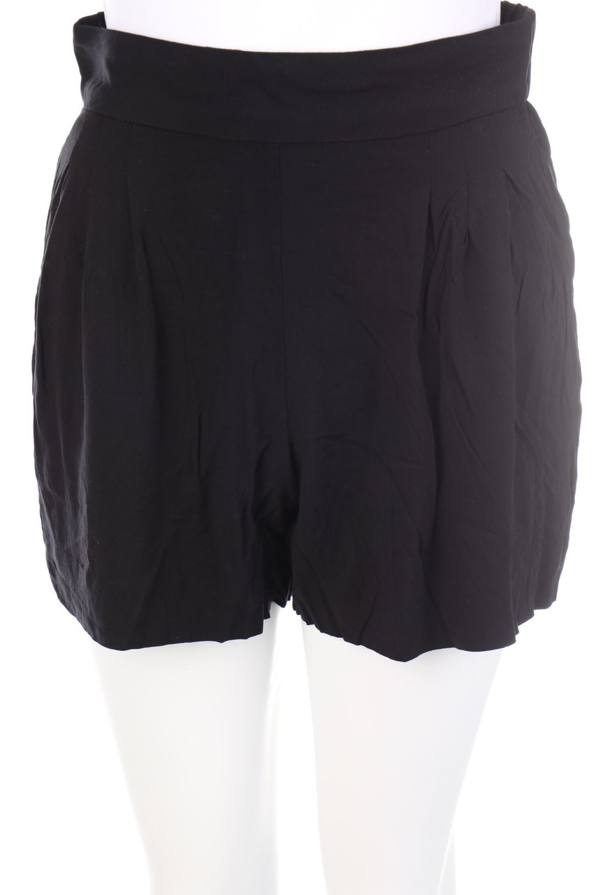 H&M - Hotpants aus Viskose mit Gummizug - D 34
