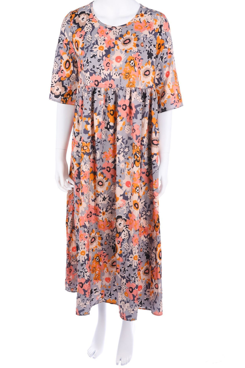 JustFashionNow - Maxi Dress with Patch Pockets - M